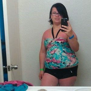 Meet your Posher, Tanaya